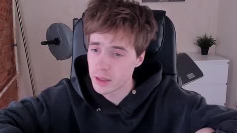 _tokyo_ghoul online show from 02/02/25, 04:22