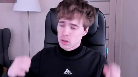 _tokyo_ghoul online show from 02/12/25, 10:03