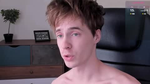 _tokyo_ghoul online show from 02/15/25, 04:23