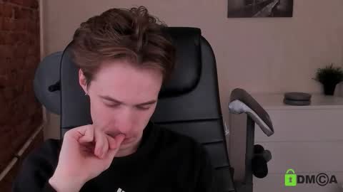 _tokyo_ghoul online show from 11/07/25, 07:19