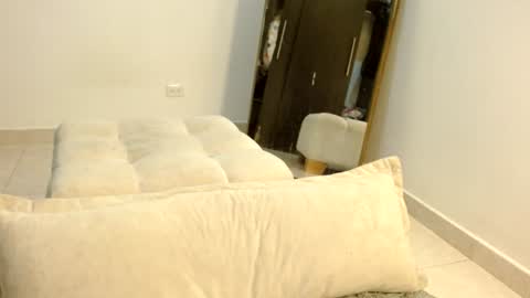Snapshot of _tommyandanabel_ chatting on 07/09/26, 03:54 tommy and anabel online show from 07/09/26, 03:54