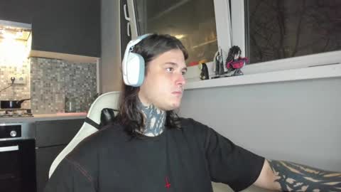 _torfin_ online show from 03/03/25, 08:11