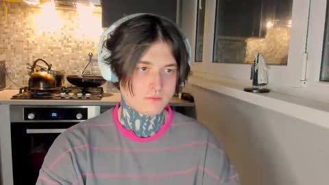 _torfin_ online show from 02/24/26, 08:40