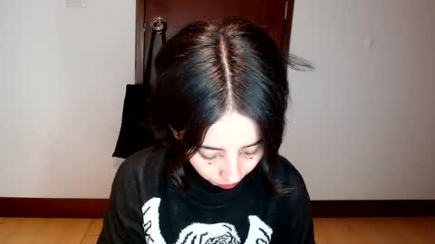 luna online show from 02/14/25, 02:39