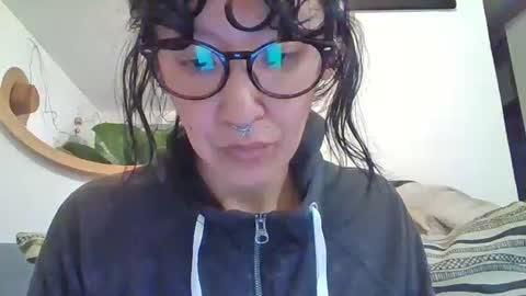 _tutti_frutti_ online show from 11/12/25, 04:35