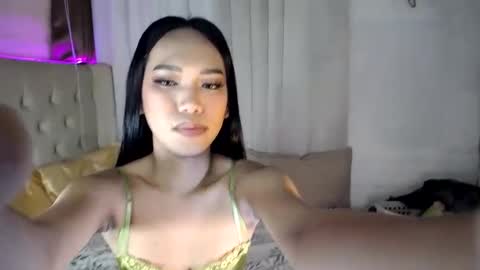 MS. apple online show from 12/10/24, 07:11