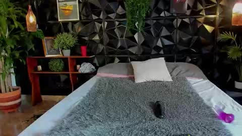 _valentina_69 online show from 10/16/25, 02:40