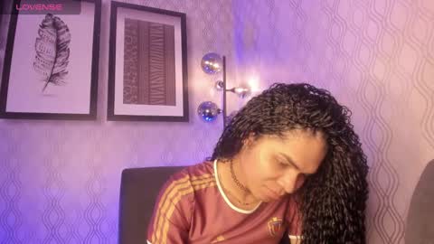 Venus online show from 02/02/25, 10:49