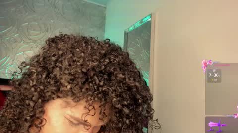 Venus online show from 12/19/25, 04:52