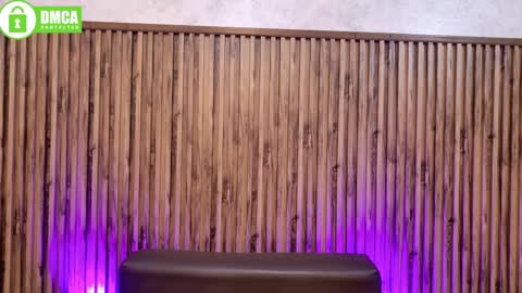 Veronica online show from 04/18/26, 02:10