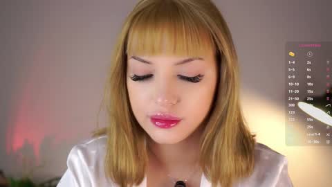 Viola online show from 09/23/25, 06:11