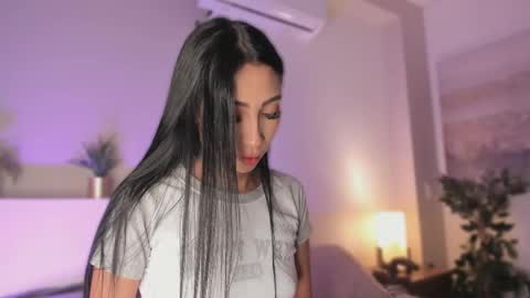 Victoria online show from 06/04/26, 12:22