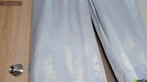 victoria online show from 04/25/26, 08:39