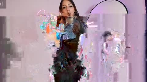 Evelyn online show from 03/30/26, 08:43