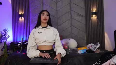   online show from 07/08/26, 07:51