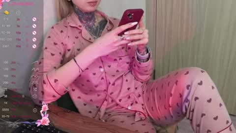 Alis online show from 02/08/25, 05:18