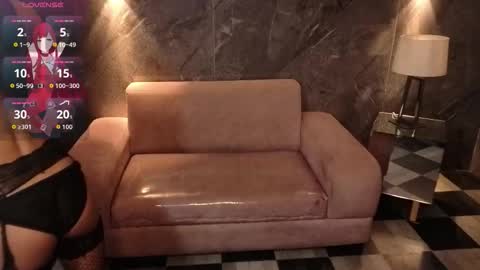  wendy  online show from 12/15/25, 08:35