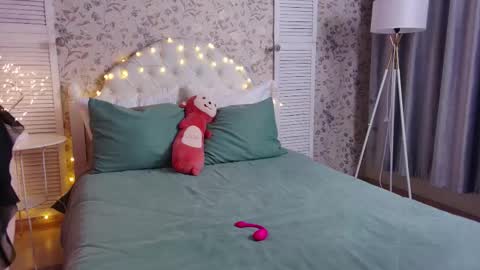 Wendy online show from 02/14/26, 01:35