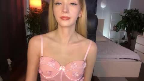 _wide_eyed_ online show from 01/17/26, 09:07