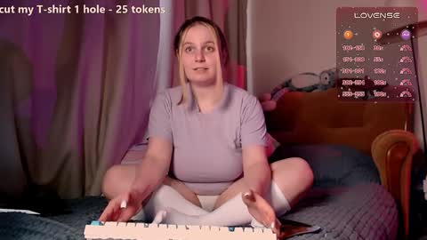 Tory lavender - MV online show from 01/12/25, 10:34