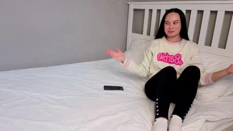 _wild_fox1_ online show from 11/07/25, 08:25