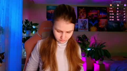 Enni online show from 01/18/26, 07:23