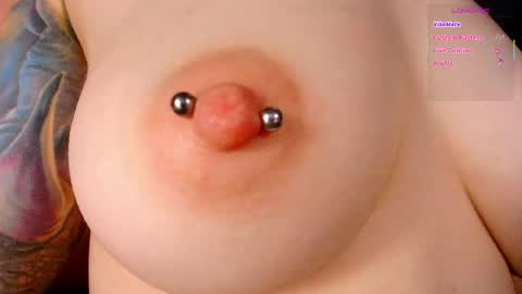 Enni online show from 04/01/26, 01:41