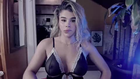 Nadien online show from 02/28/25, 01:58