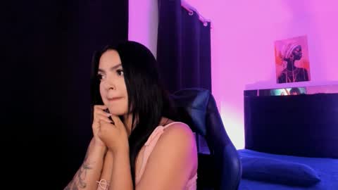 xiimena and danilo online show from 12/23/25, 02:53