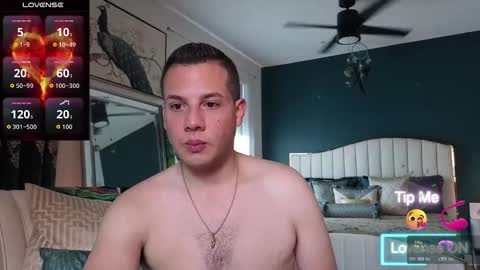 Snapshot of _xsebxx chatting on 11/19/25, 06:30 Sebastian online show from 11/19/25, 06:30