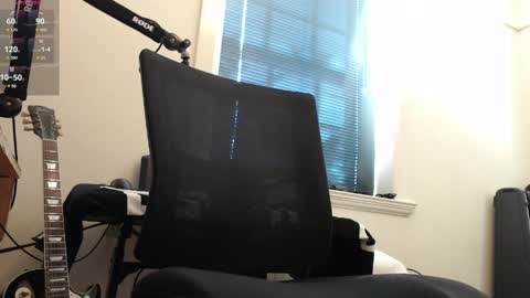 Snapshot of _xxrockstarloverxx_ chatting on 05/20/26, 11:00 _xxrockstarloverxx_ online show from 05/20/26, 11:00