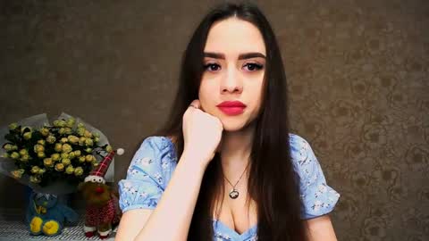 Snapshot of _your_fantasy_girl chatting on 01/12/25, 12:01 Alisa online show from 01/12/25, 12:01