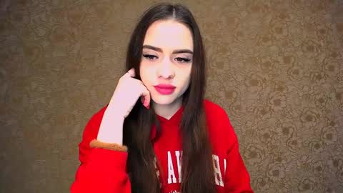 Snapshot of _your_fantasy_girl chatting on 02/06/25, 08:02 Alisa online show from 02/06/25, 08:02