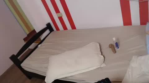 sheng online show from 10/25/25, 01:57