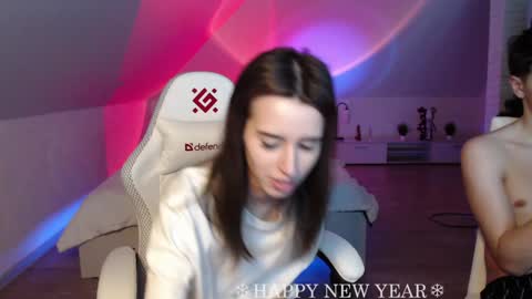 Nicole  Thomas  Dave online show from 01/18/25, 07:15