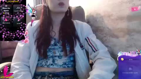 Snapshot of _yuyi chatting on 07/27/26, 03:19 Yuyi online show from 07/27/26, 03:19