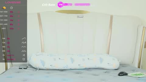 _zizi_ online show from 10/10/25, 01:15