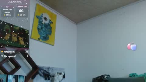 Snapshot of _zoebakers chatting on 10/18/25, 09:26 Zoe  online show from 10/18/25, 09:26