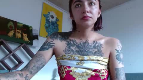 Zoe  online show from 11/16/25, 04:12