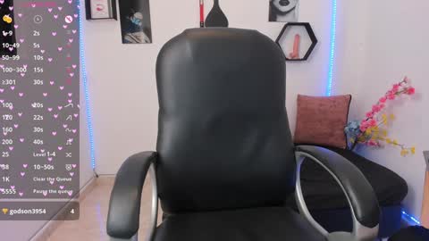 Zoe online show from 01/10/25, 07:21