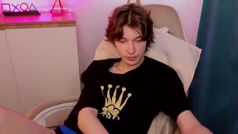 Snapshot of a11ice chatting on 02/20/26, 12:49 Denis online show from 02/20/26, 12:49