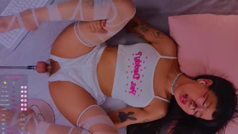 Ally online show from 09/19/25, 02:29