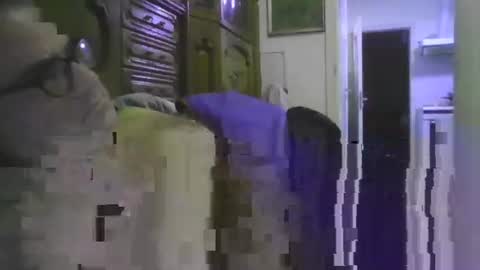 a203530 online show from 11/01/25, 02:41