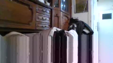 a203530 online show from 04/10/26, 10:20