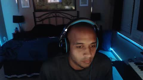 a4orce online show from 04/16/26, 02:01