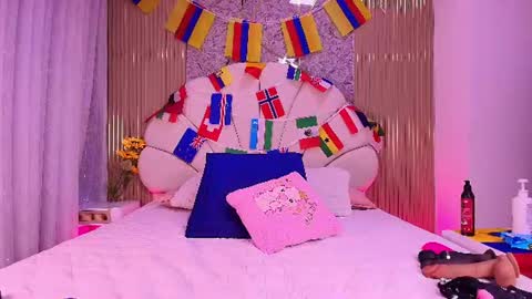 Aisha online show from 06/20/26, 11:57
