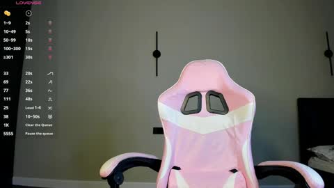 Anny online show from 04/14/26, 11:05