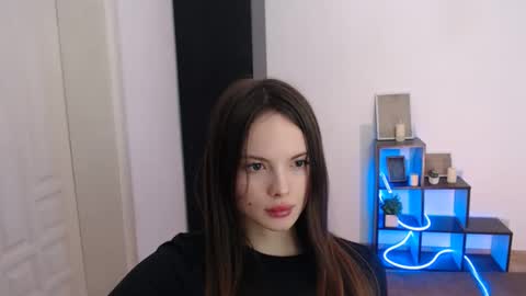 a_ariella_ online show from 01/11/26, 03:28