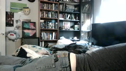 Snapshot of a_bored_dragon chatting on 09/27/25, 09:31 A Bored Dragon online show from 09/27/25, 09:31