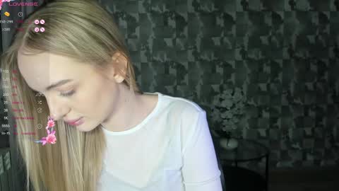 Snapshot of a_delina chatting on 04/27/26, 04:38 Adelina online show from 04/27/26, 04:38